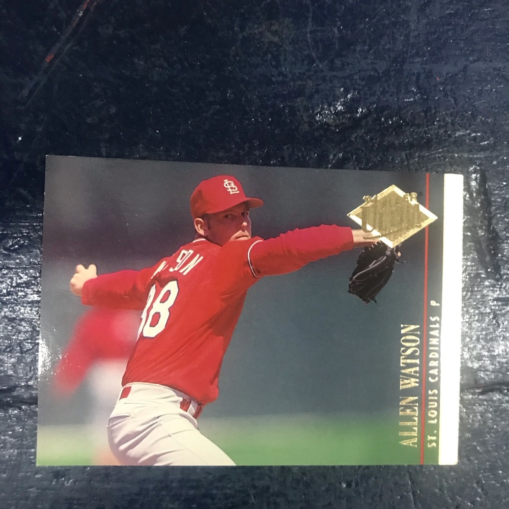 Multiple Baseball Cards - Picture 12 of 16